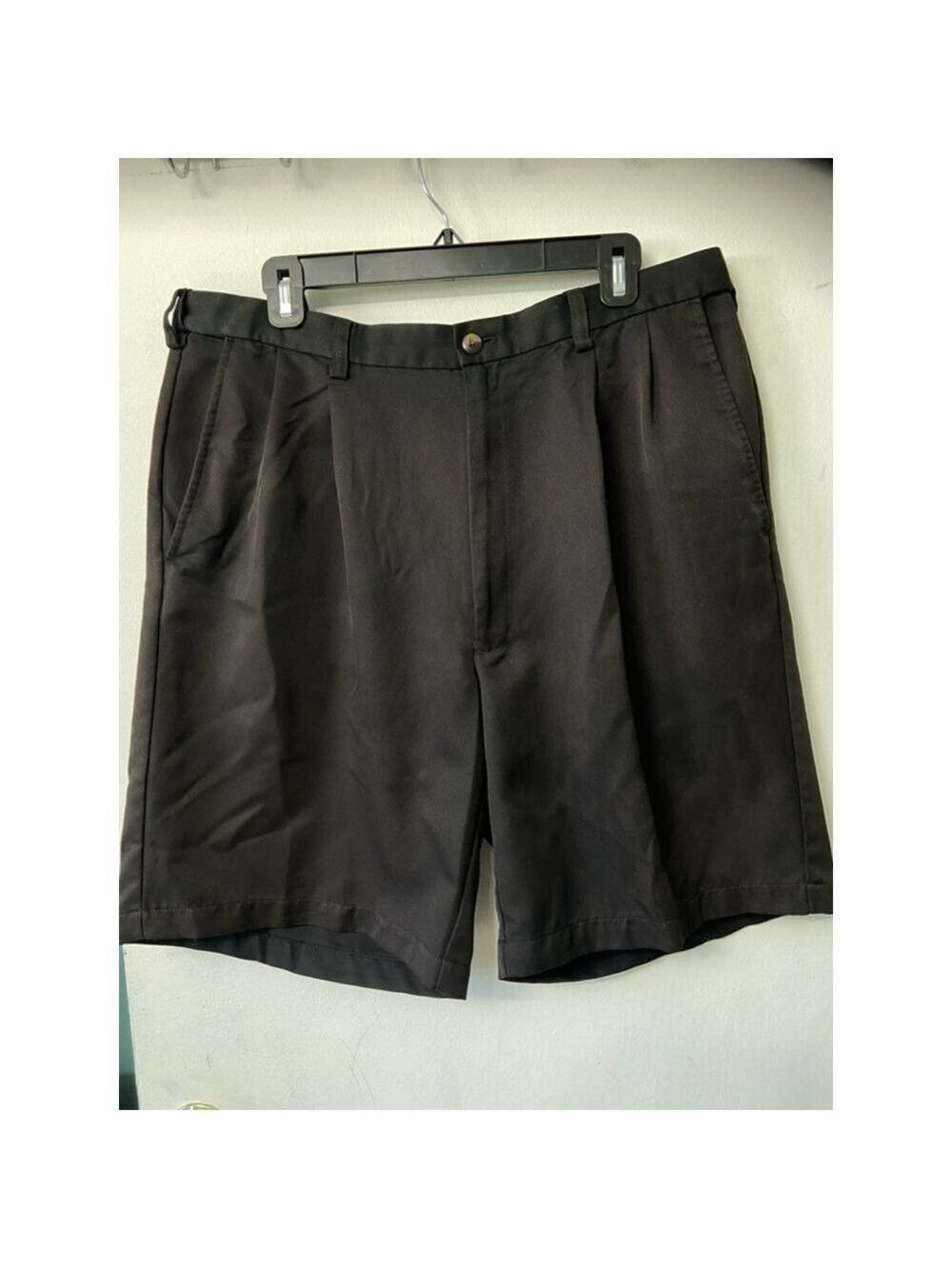 Haggar Black Pleated Dress Shorts Men’s 36 Adjustable Waist Polyester